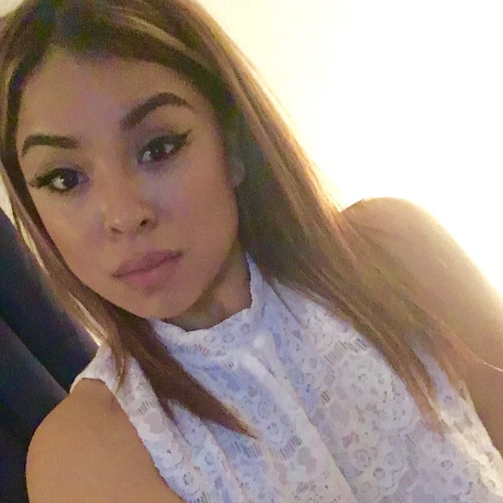 Meet your Posher, Oliveee