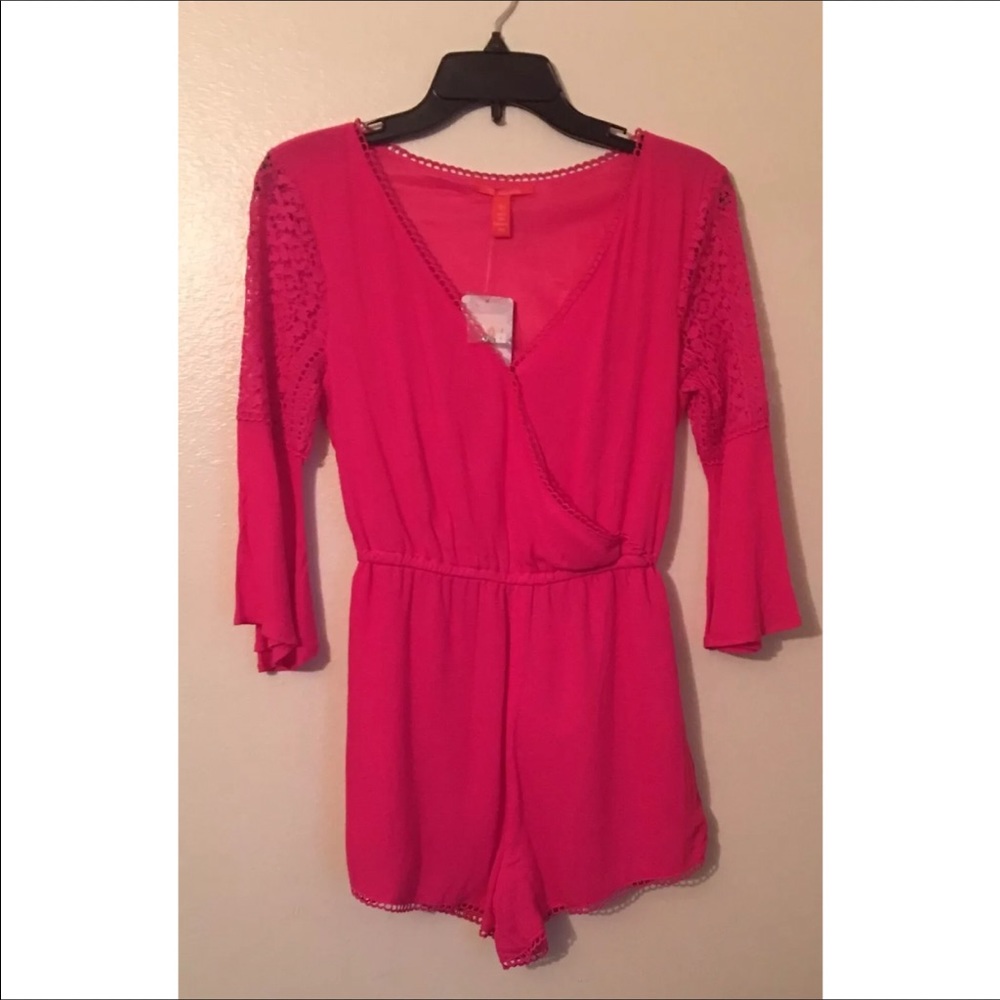 Chelsea & Violet Romper Size XS