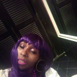 Meet your Posher, Tyrika