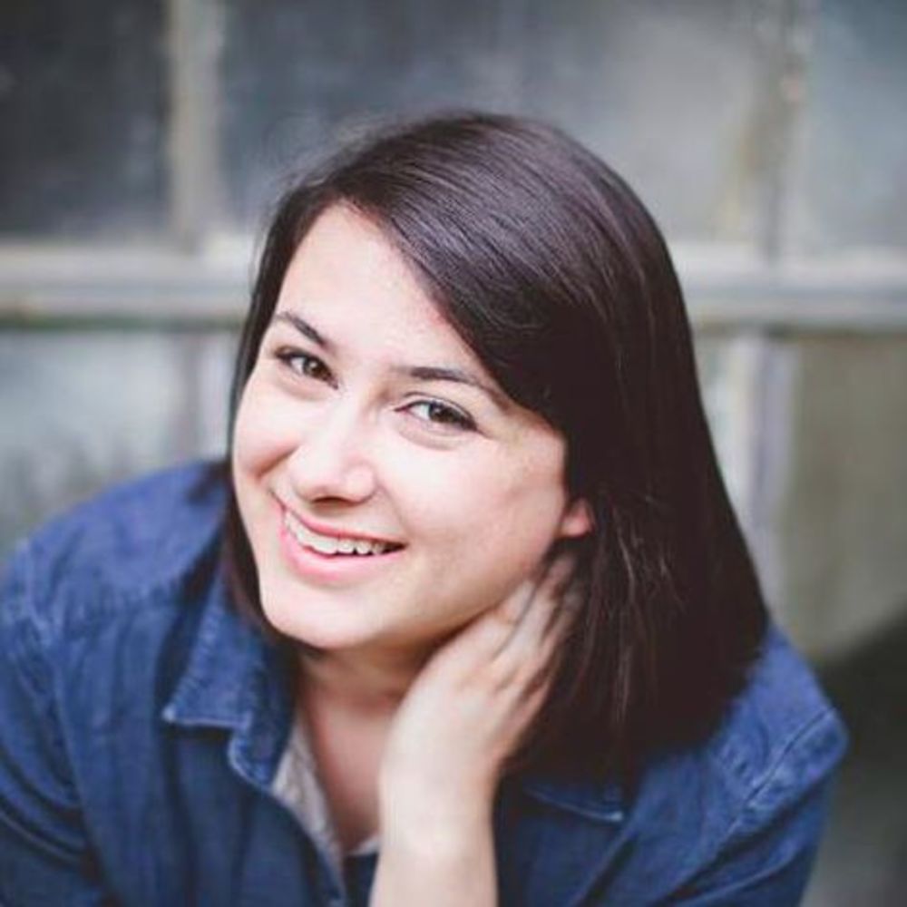 Meet your Posher, Elizabeth