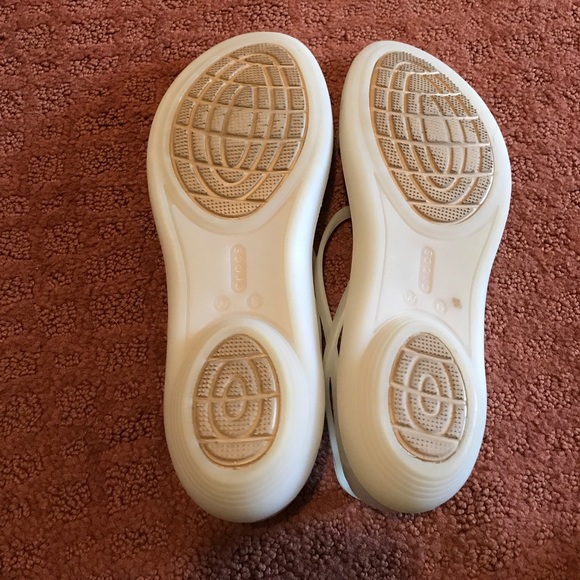 CROCS Shoes Crocs Clear Cream Strappy Sandals 6 Poshmark CROCS Shoes Crocs Clear Cream Strappy Sandals 6 Poshmark