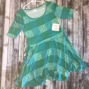 NWT LuLaRoe Nicole - Super Cute Summer Print