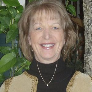 Meet your Posher, Suzanne