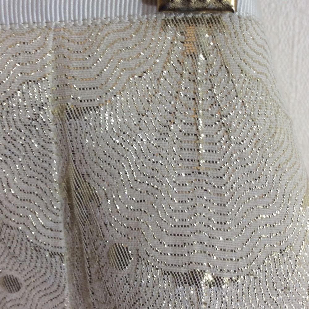 Beautiful pencil skirt, gilded material, lined - Picture 6 of 7