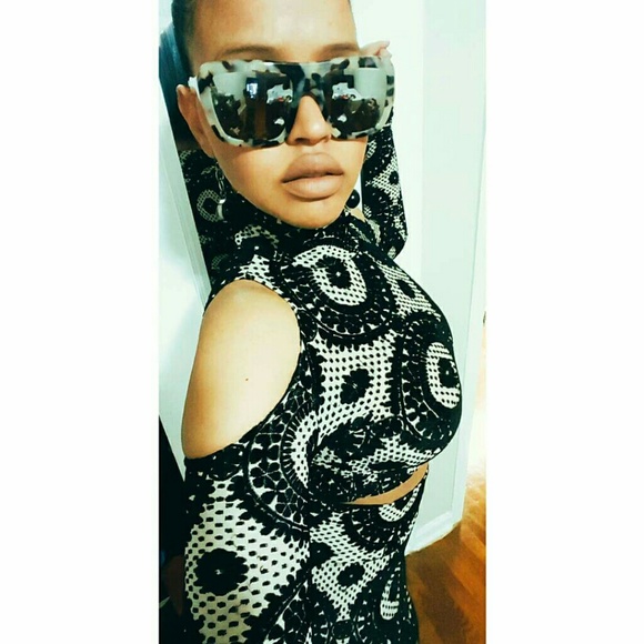 Meet your Posher, Eidy - Picture 3 of 7