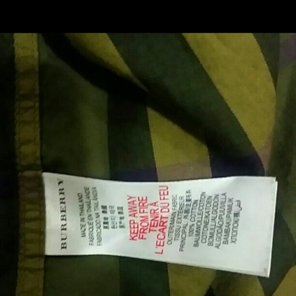Burberry button shirt - Picture 4 of 4
