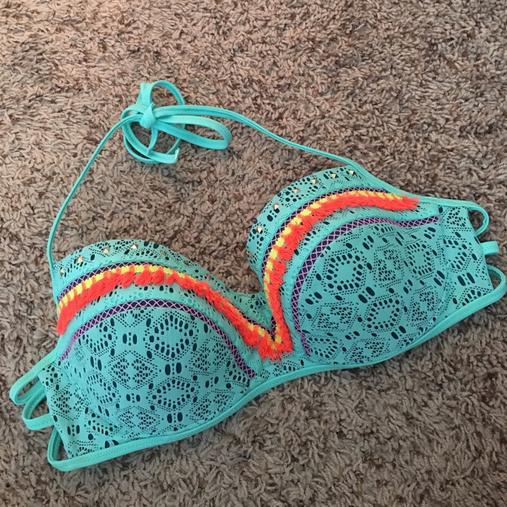Cute crocheted bikini top