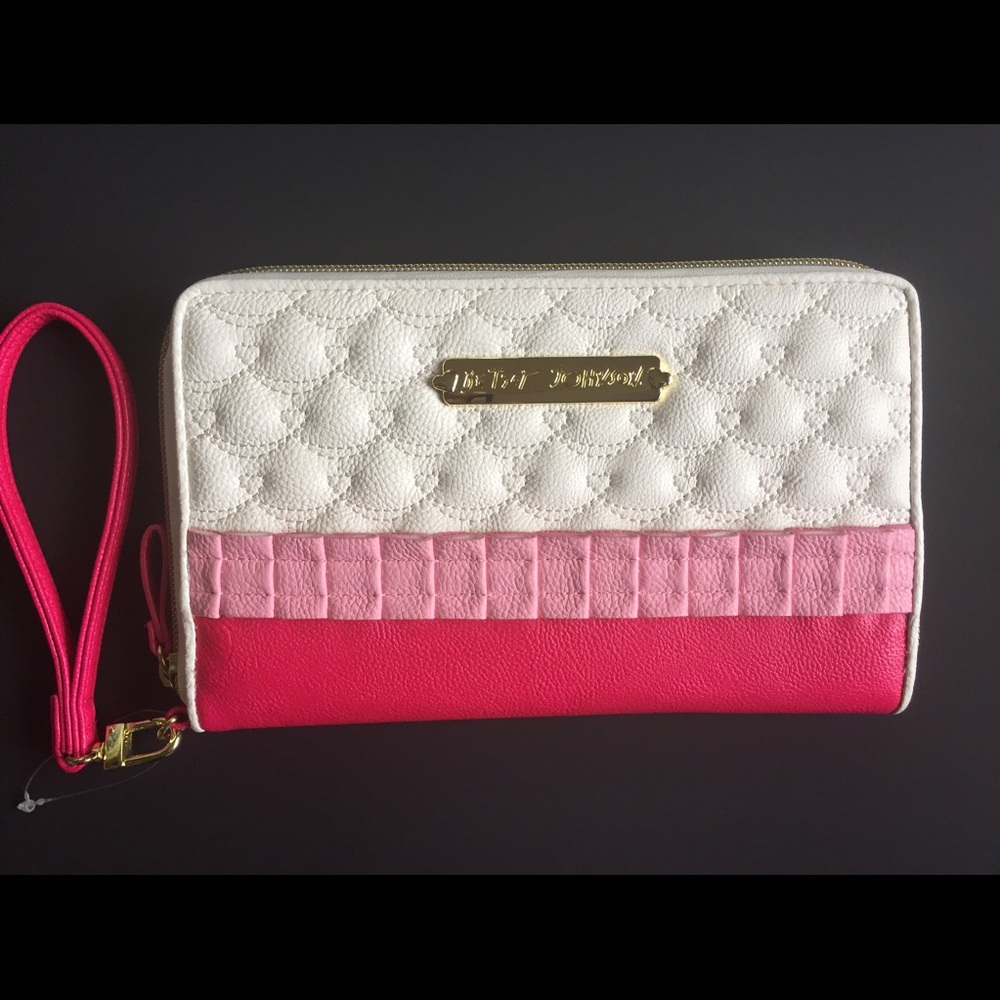 SOLDā¼ļøBetsey Johnson Pink & White Ruffle Wallet - Picture 1 of 2