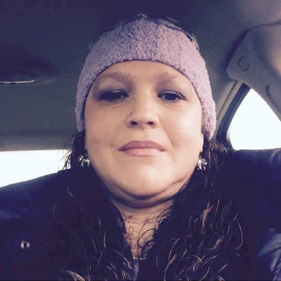 Meet your Posher, Michelle - Picture 7 of 8