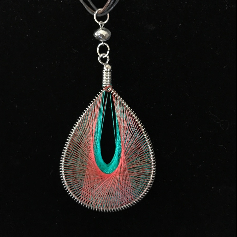 Native American woven necklace piece🍁