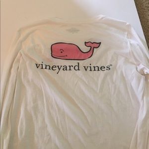 White vineyard vines long sleeve shirt
