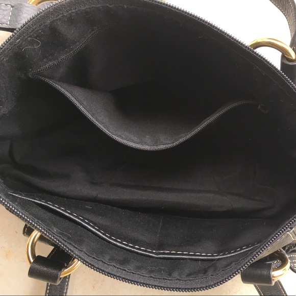 Black Aigner Purse - Picture 2 of 8