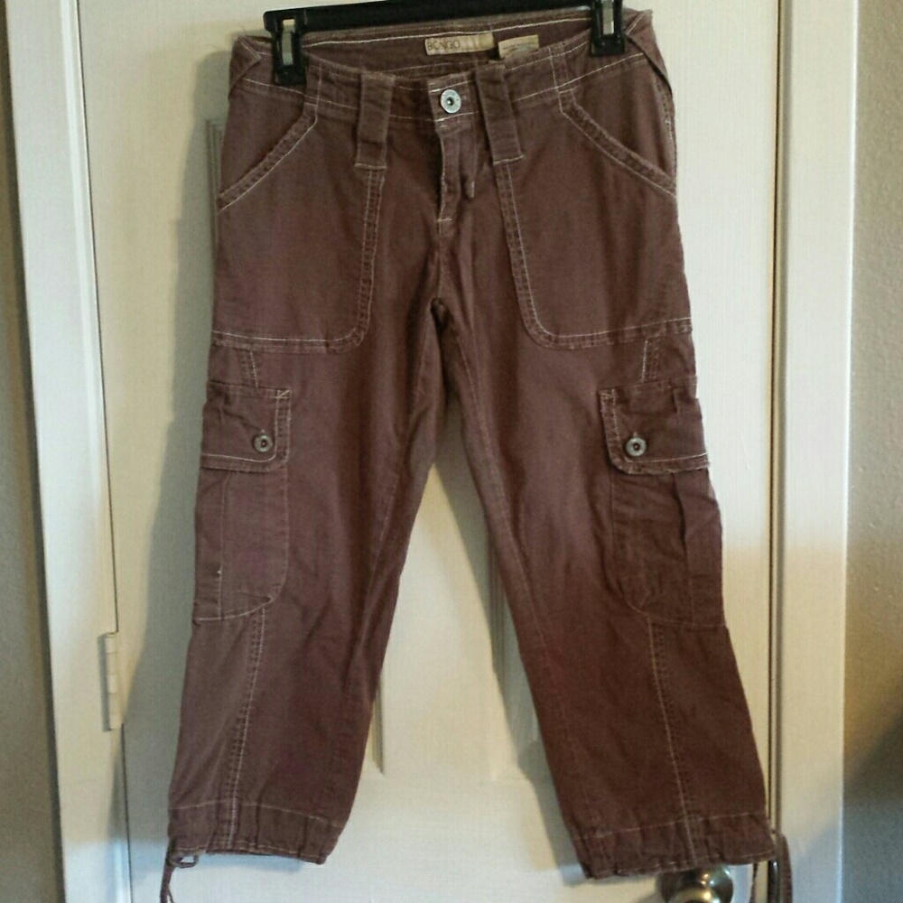 Women's Bongo, capri SIZE 5