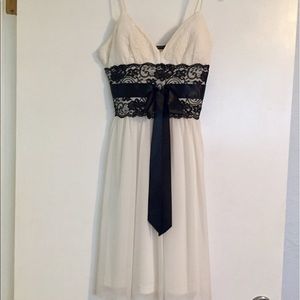 Mariposa short dress