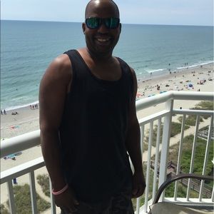 Meet your Posher, Antonio