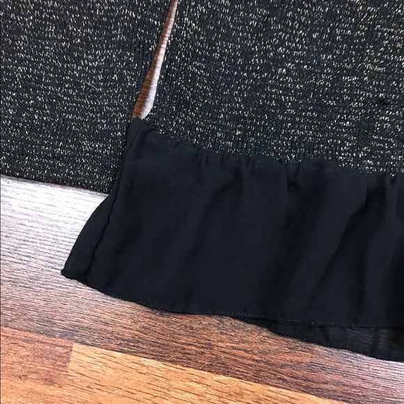 2 for $10 ✨ Minnie Mouse Top - Picture 3 of 6