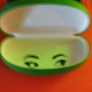 Kate Spade sunglass case