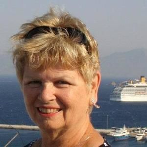 Meet your Posher, Marcia