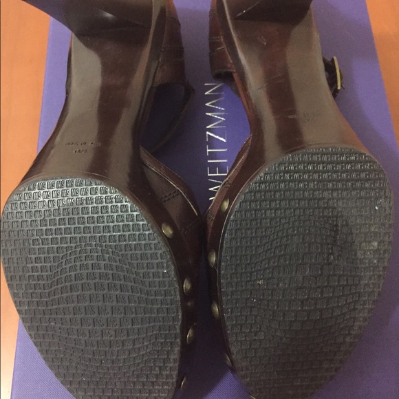 Stuart Weitzman brown heels - Picture 3 of 8