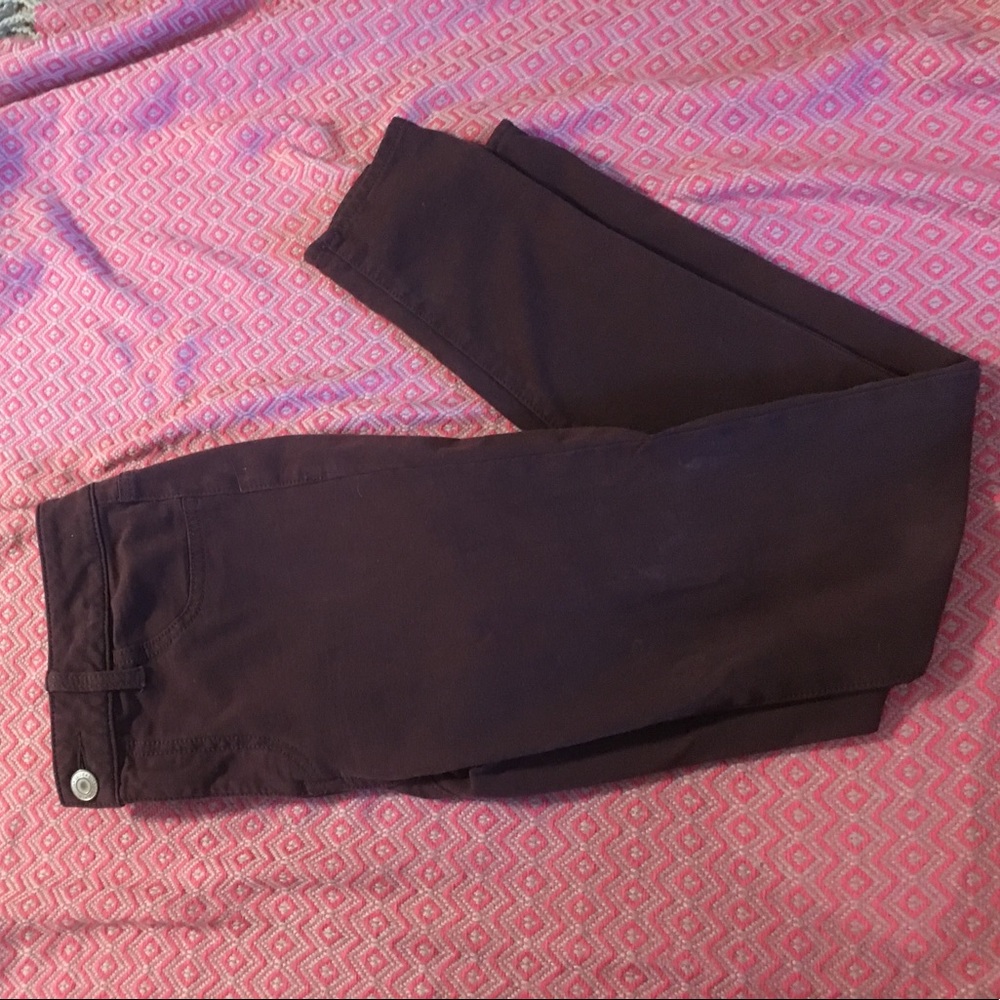 American Eagle Maroon colored jeggings