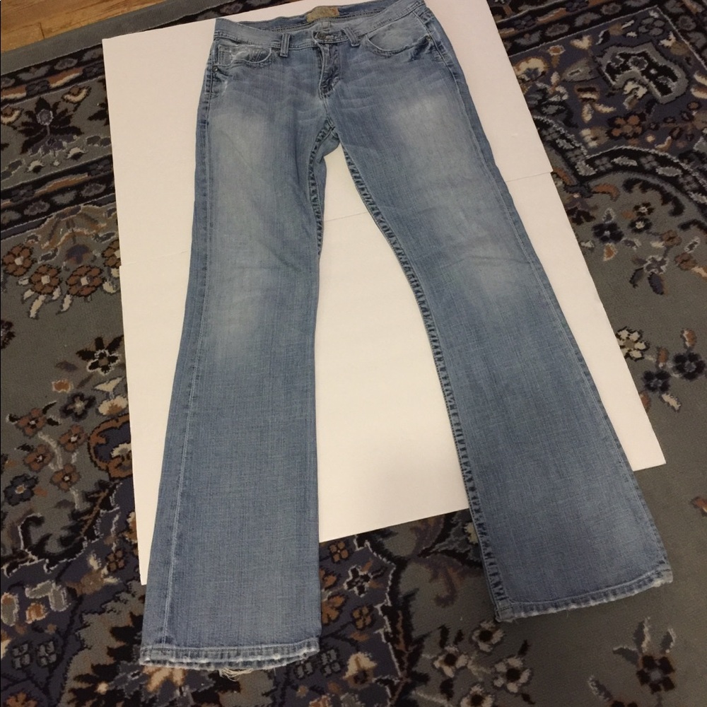 BKE Fulton jeans. Distressed