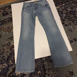 BKE Fulton jeans. Distressed