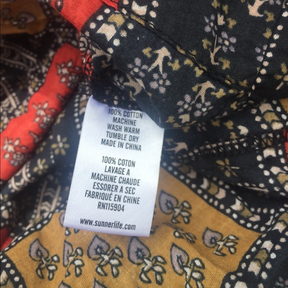 ANTHRO top- HOST PICK! ❤️ - Picture 5 of 8