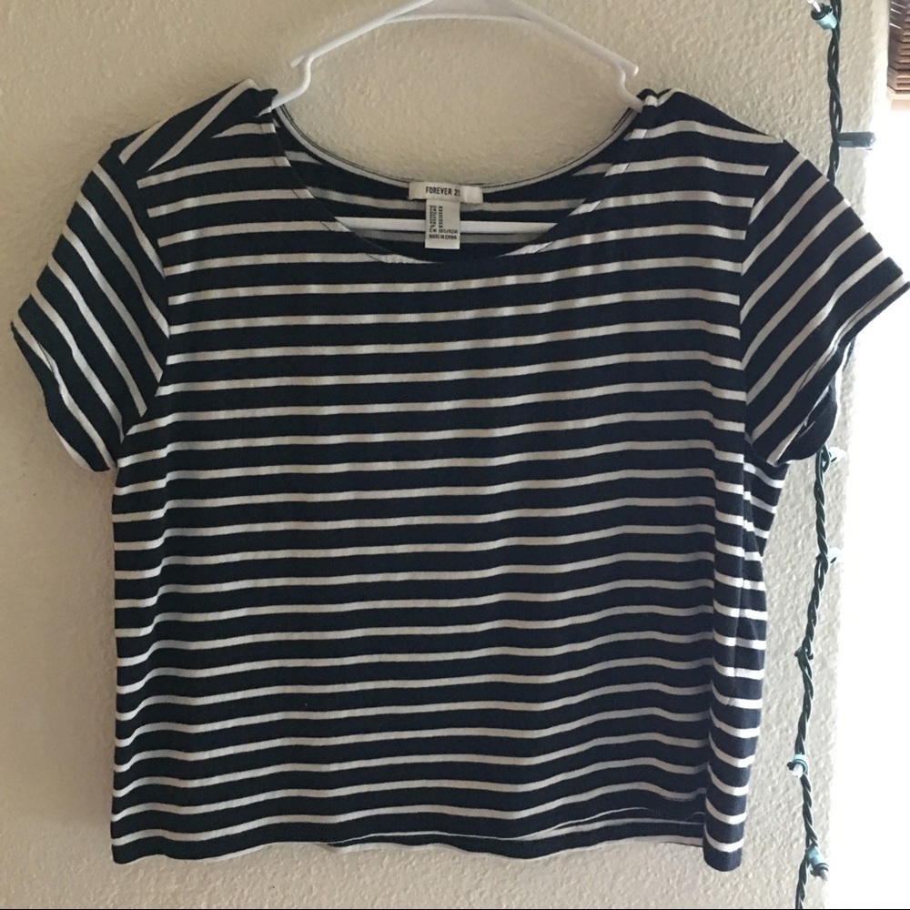 Navy blue/white striped crop top