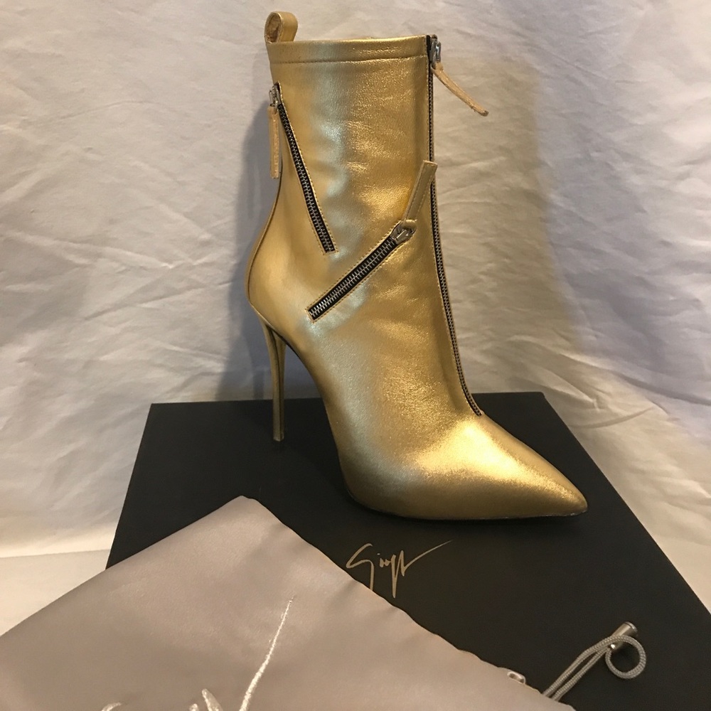 GIUSEPPE ZANOTTI GOLD BOOTIE ZIPPER HEELS 6 6.5