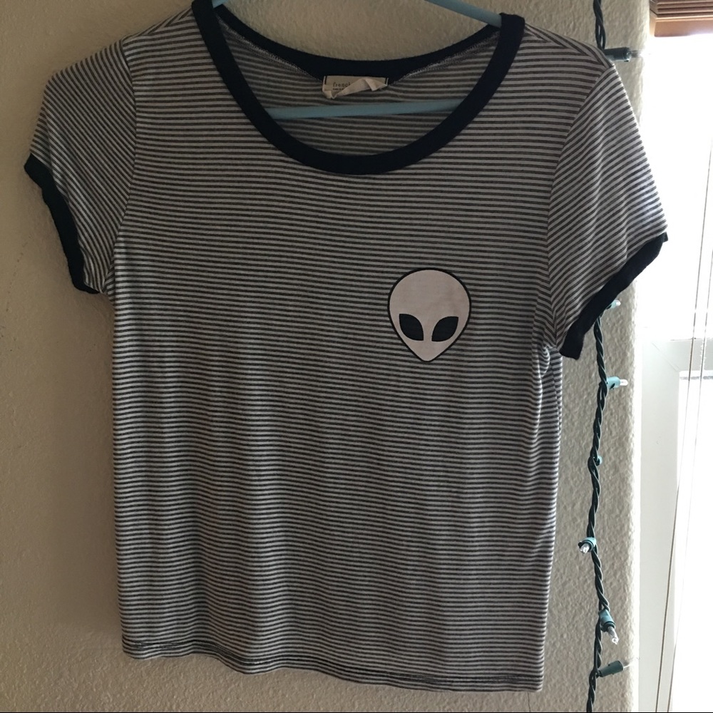 Alien crop top