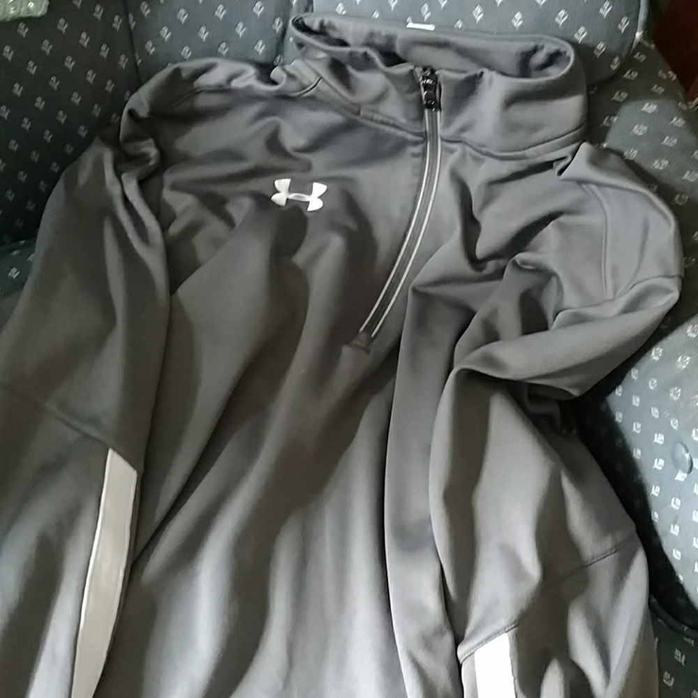 😇SOLD😇BUNDLE: 2 Men's Under Armour - Picture 2 of 4