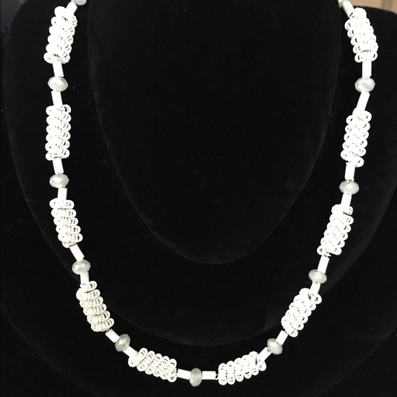 White Hand Crafted Necklace - Picture 1 of 5