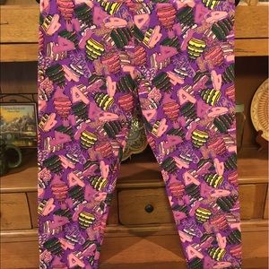 Lularoe TC Birthday Leggings