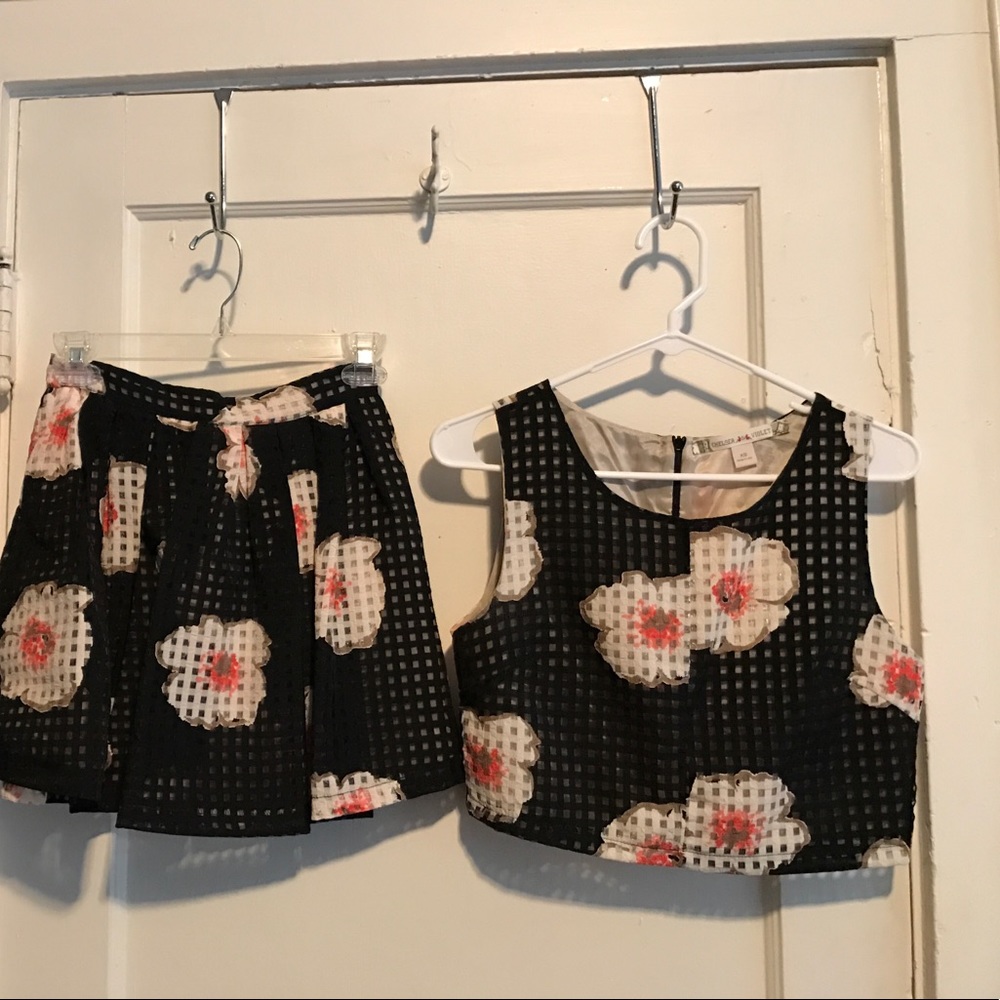 Chelsea & Violet 2-piece outfit!