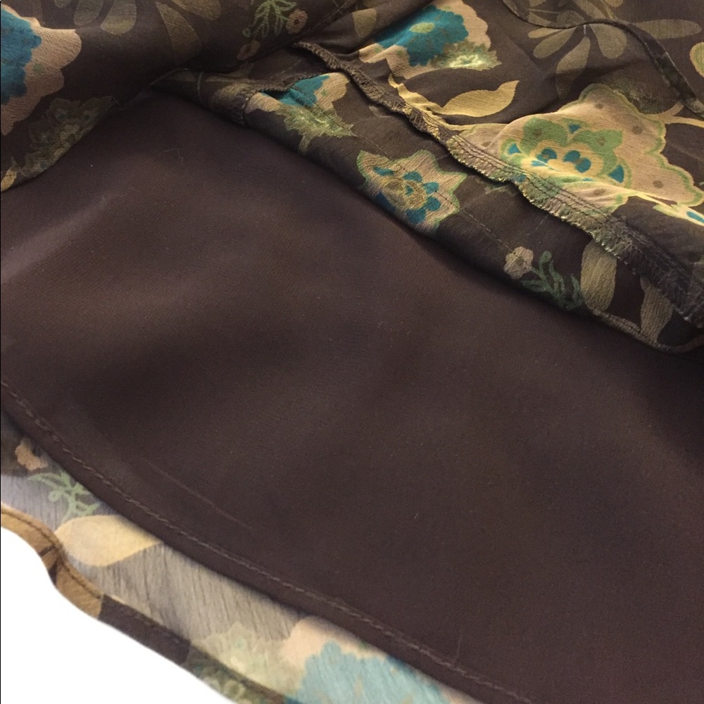 Ann Taylor Loft Top - Picture 6 of 8