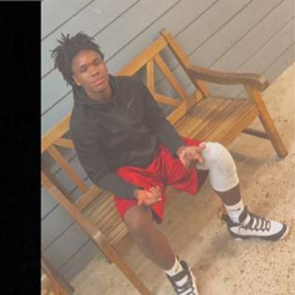 Meet your Posher, Cedric - Picture 1 of 1