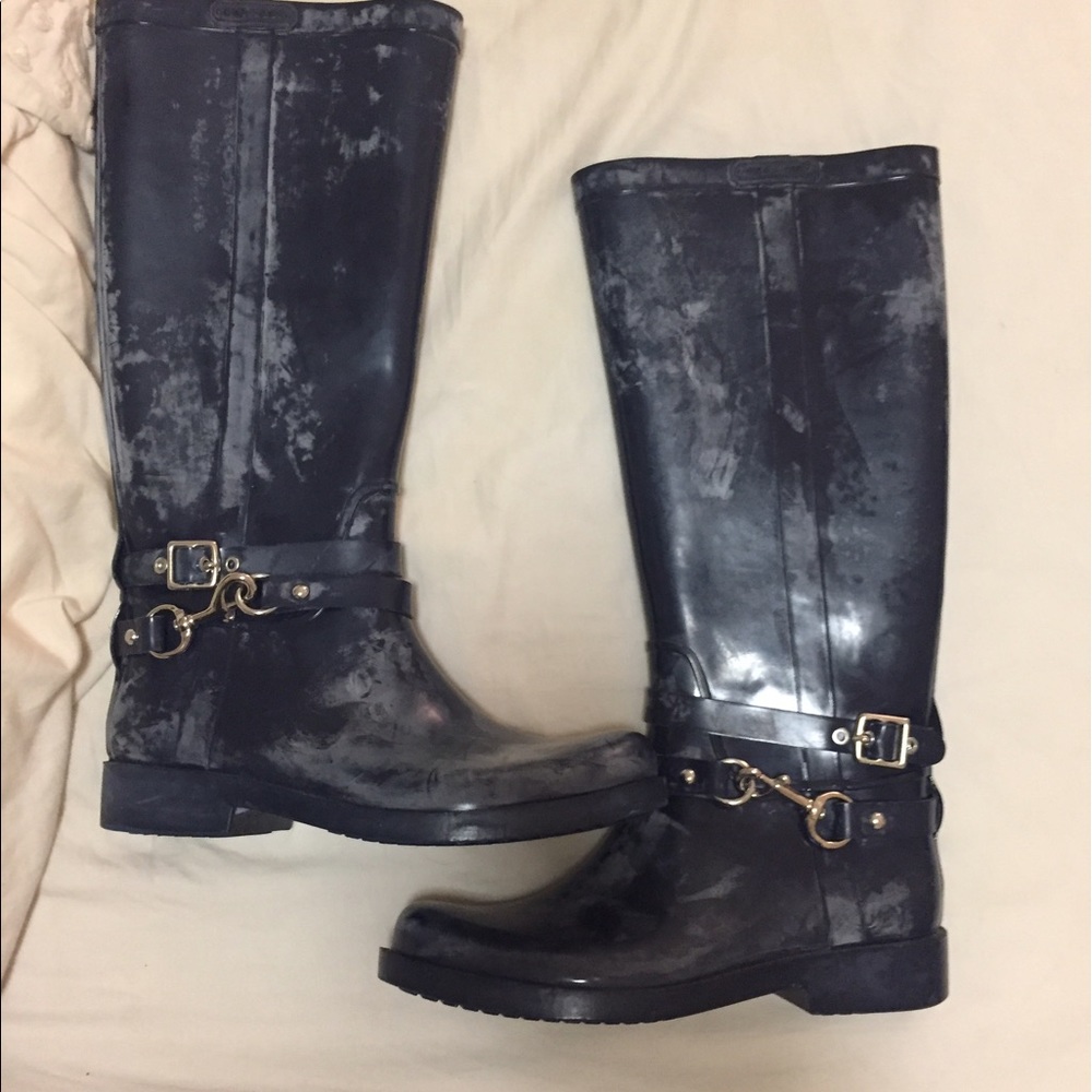 Distressed coach rain boots