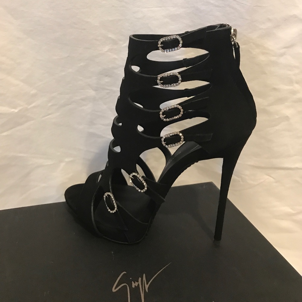 GIUSEPPE ZANOTTI STUNNING LUXURY SUEDE HEELS 8.5 9