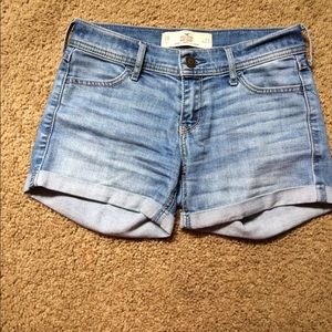 Hollister midi shorts