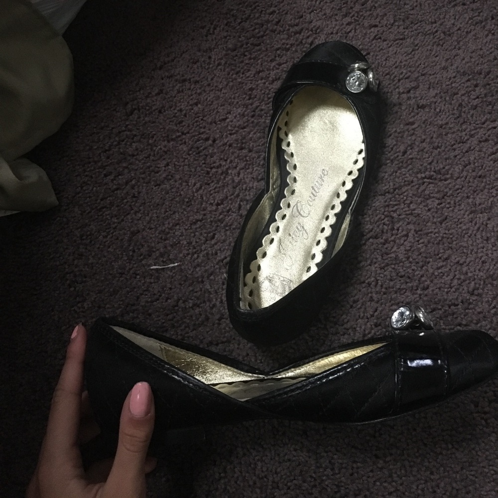 Juicy couture flats
