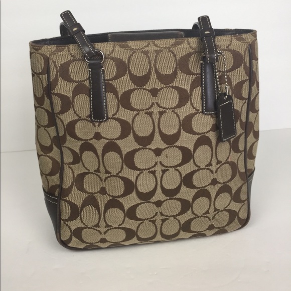 Coach Handbags - Coach Signature C Pattern Brown Shoulder Bag.
