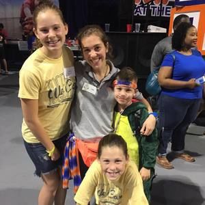 Meet your Posher, Danielle