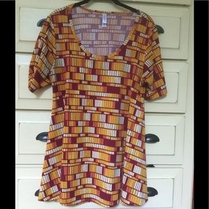 Lularoe Perfect Tee Medium