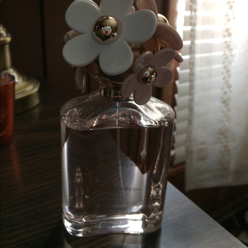 Marc Jacobs Daisy Eau So Fresh