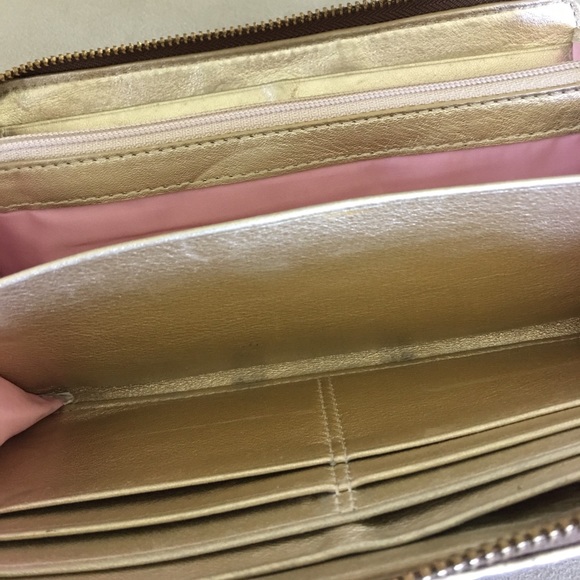 Coach Wallet - Picture 5 of 5