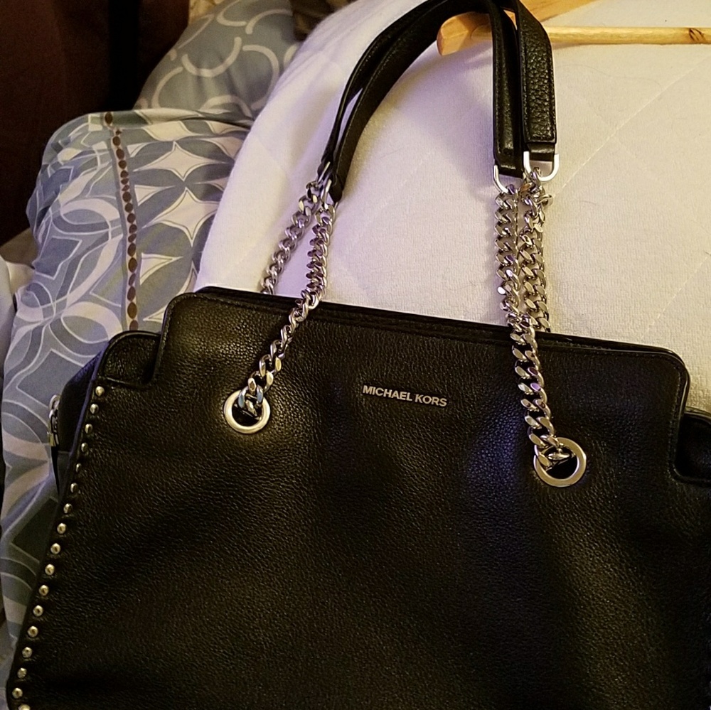 MICHAEL KORS