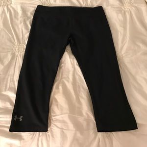 Under Armour Cropped Athletic Leggings