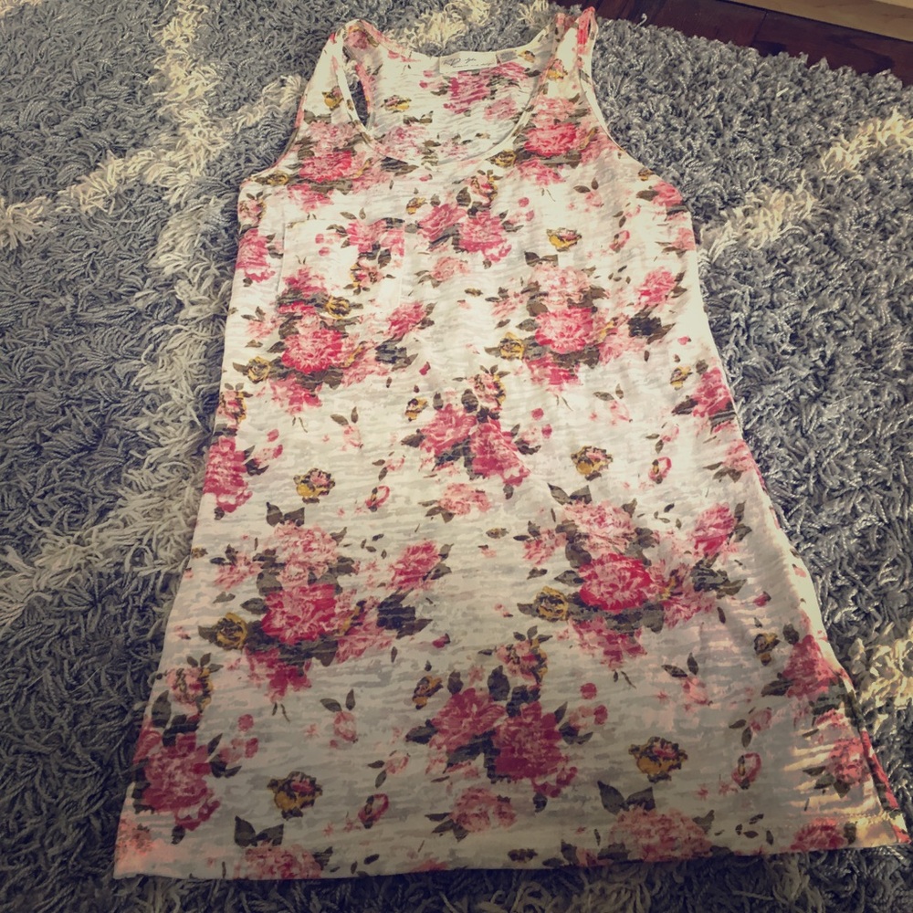 Floral tank