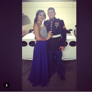 Formal strapless Gown