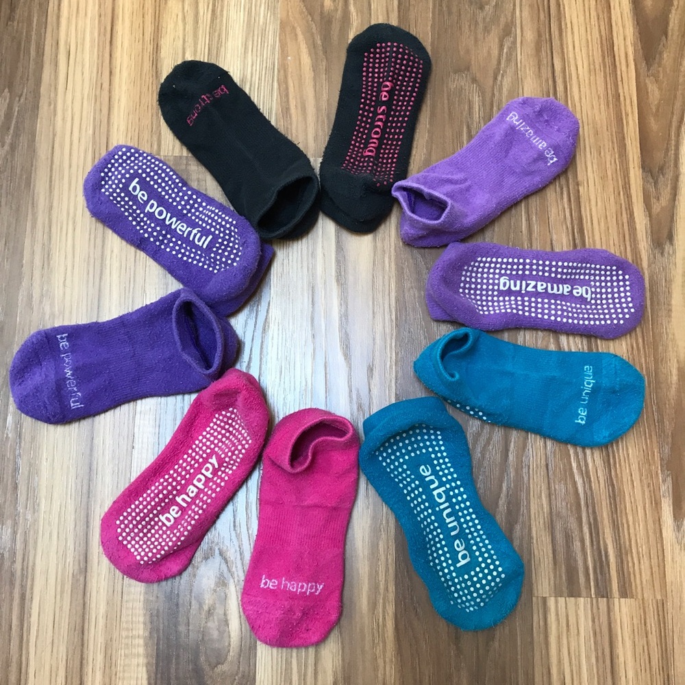 Lot of FIVE Pure Barre/Pilates sticky socks!